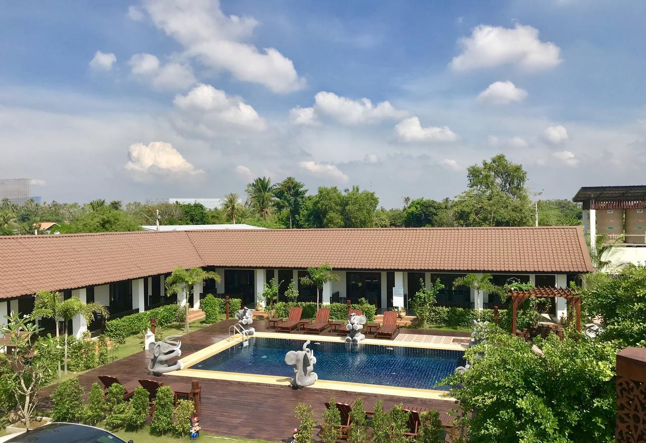 Oyo 837 Baan Kiang Nam Resort بانغْلامونغْ المظهر الخارجي الصورة